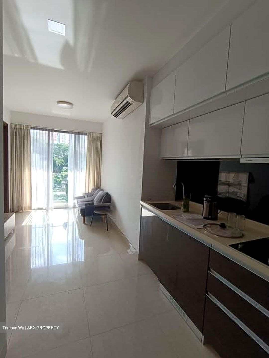 Centra Residence (D14), Apartment #575002971
